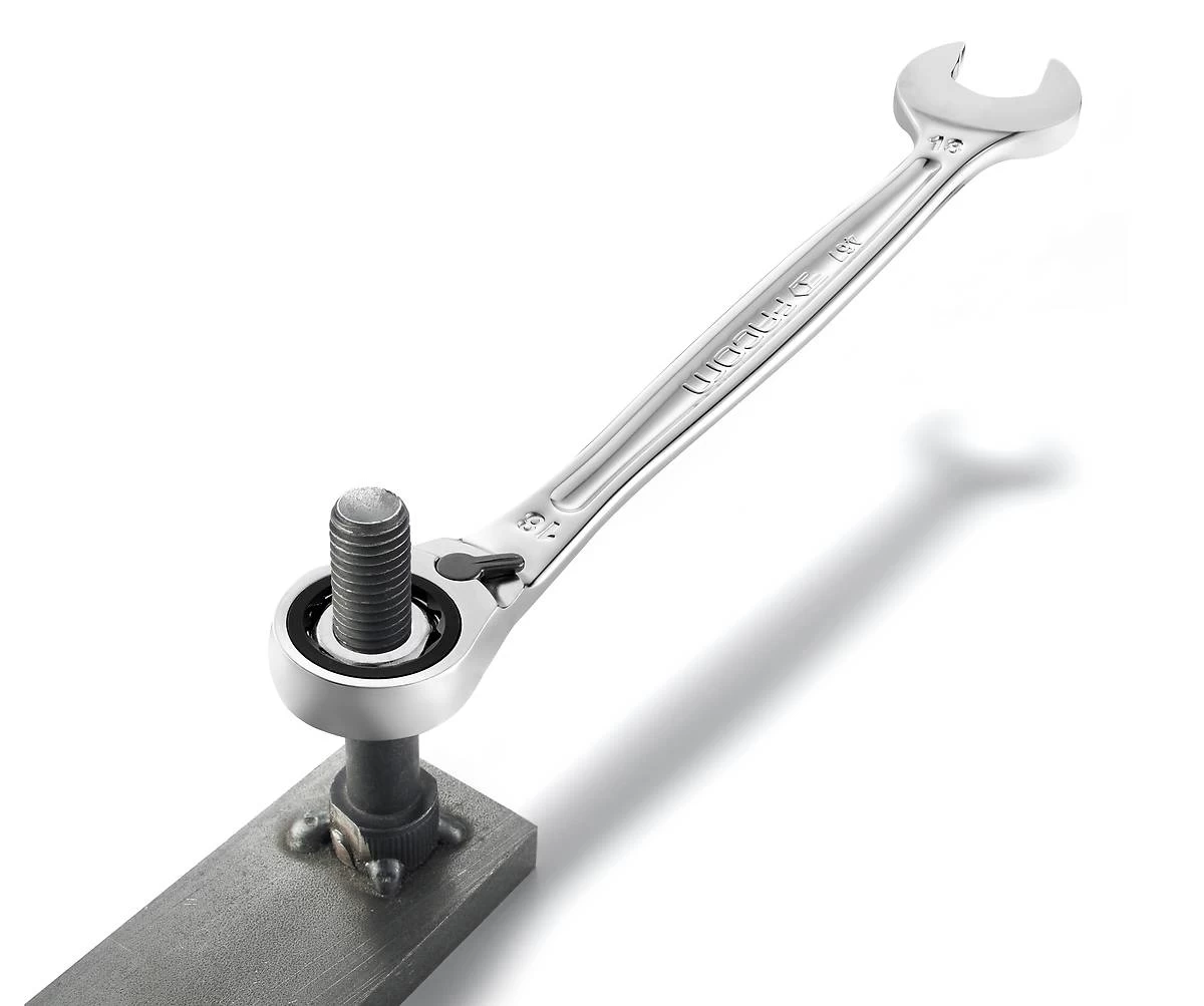 Facom 467B.17 Reversible Ratcheting Anti Slip Combination Spanner 17mm 5 Facom 467B.17 Reversible Ratcheting Anti Slip Combination Spanner 17mm - Image 3