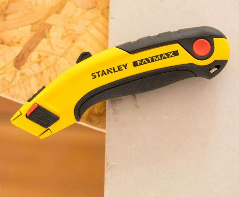 Stanley FMHT82836-0 FatMax Knife Twin Pack Of Knives 5 Stanley FMHT82836-0 FatMax Knife Twin Pack Of Knives - Image 3